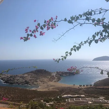Houses Aghios Sostis *