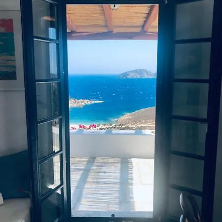 Houses Aghios Sostis